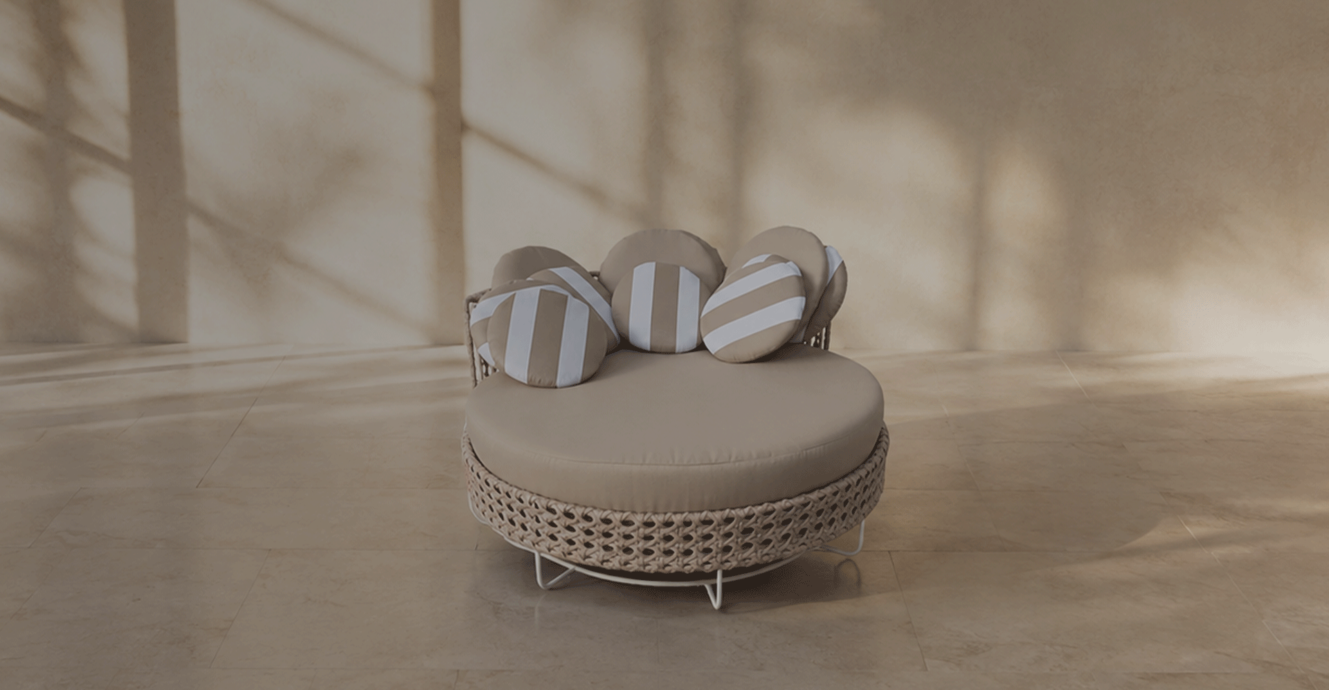 Chaise Maya
