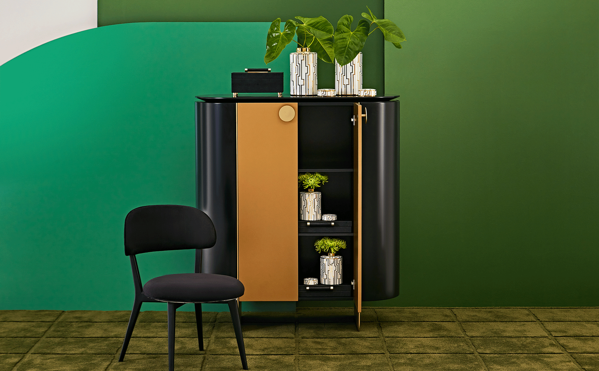 Product image in setting 9