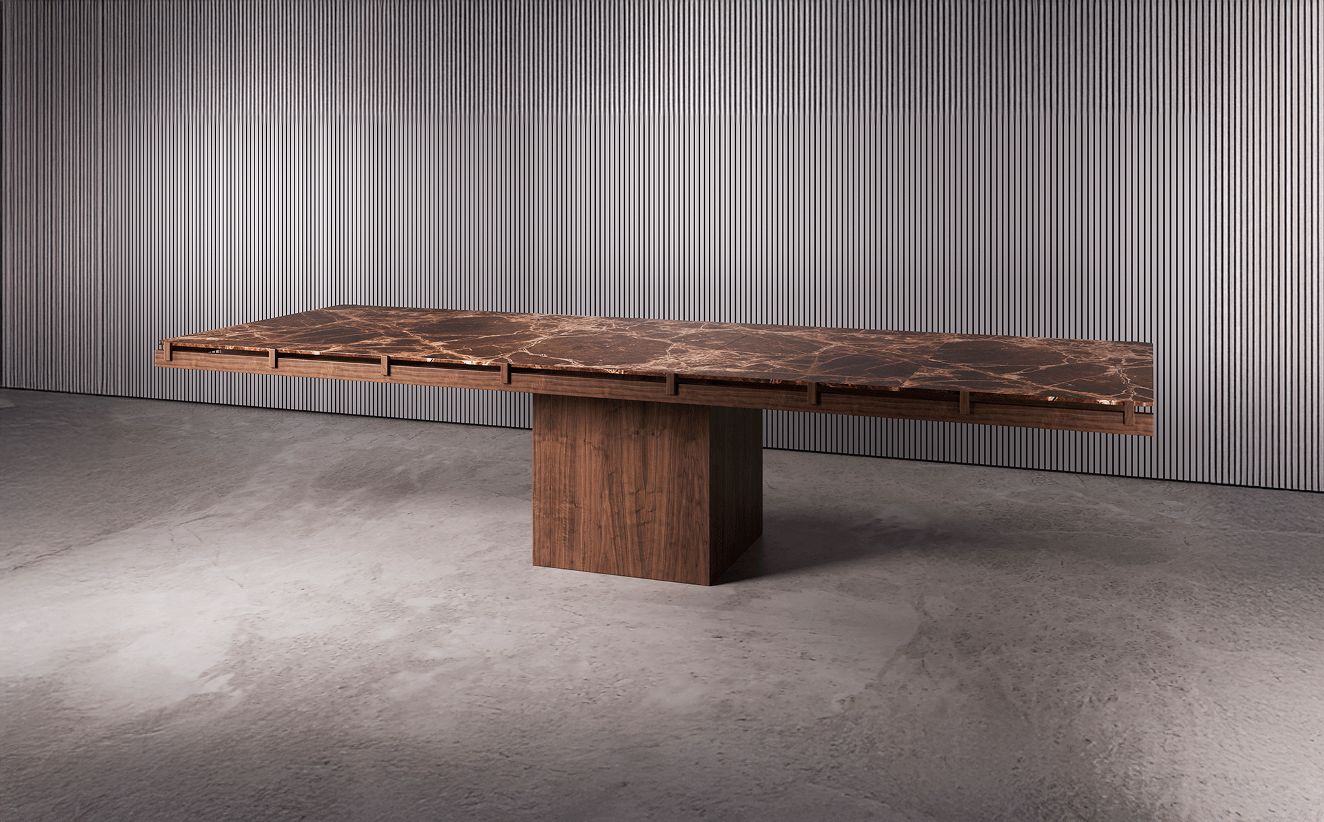 Product image in setting 2