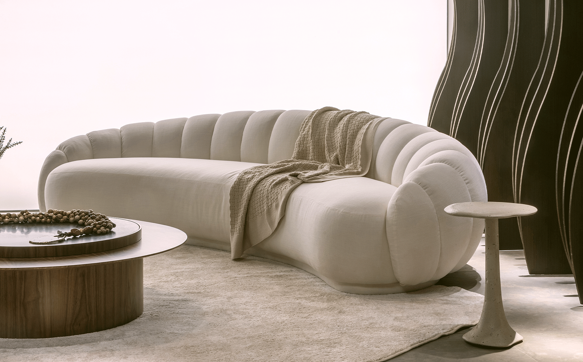 Product image in setting 9