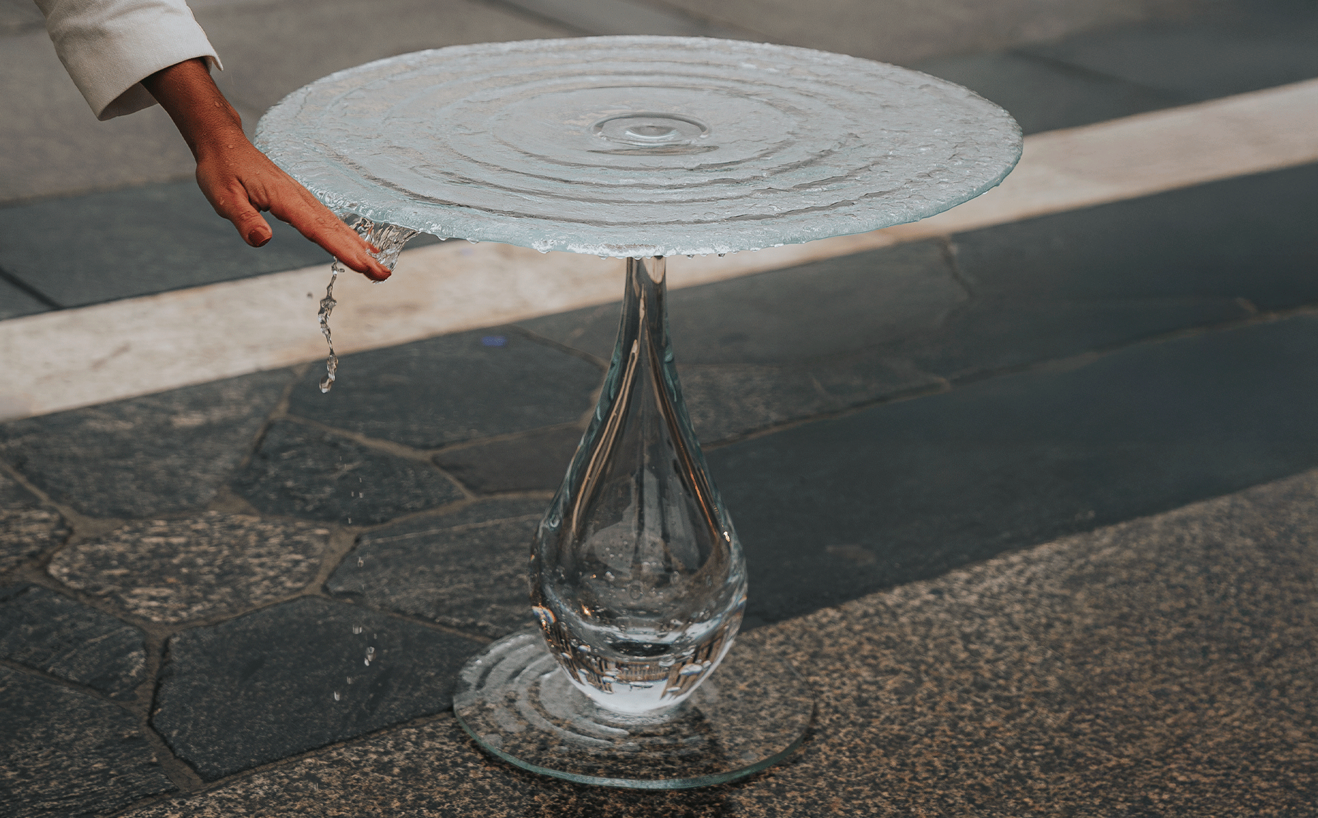 Product image in setting 18