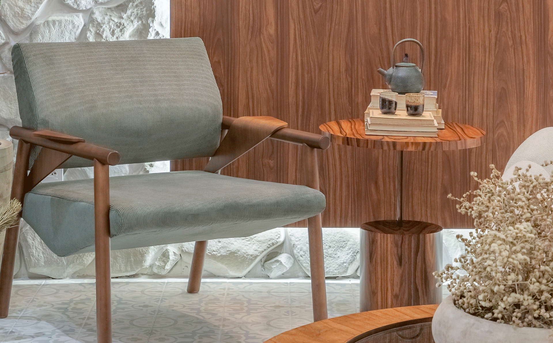 Product image in setting 16