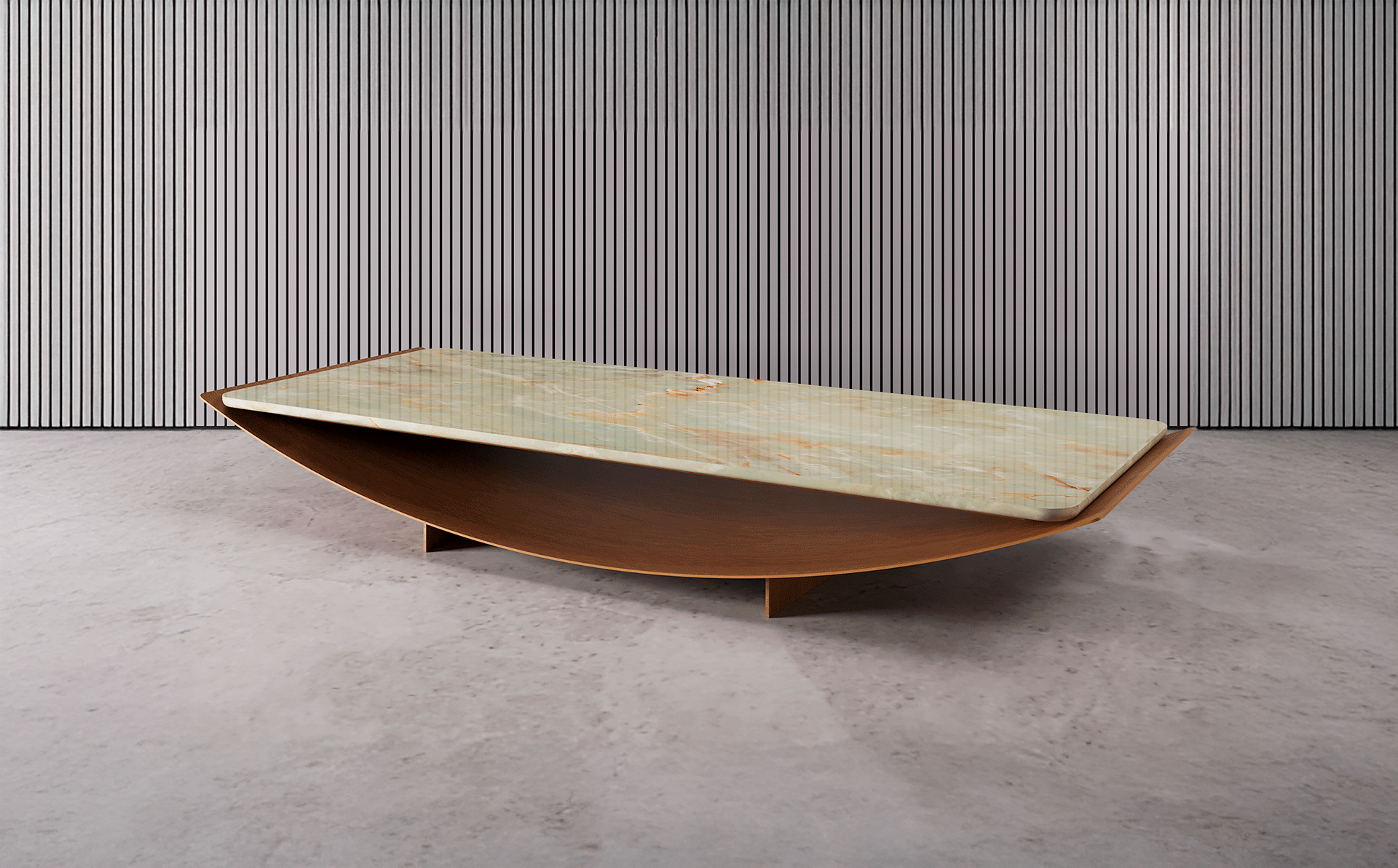 Product image in setting 2