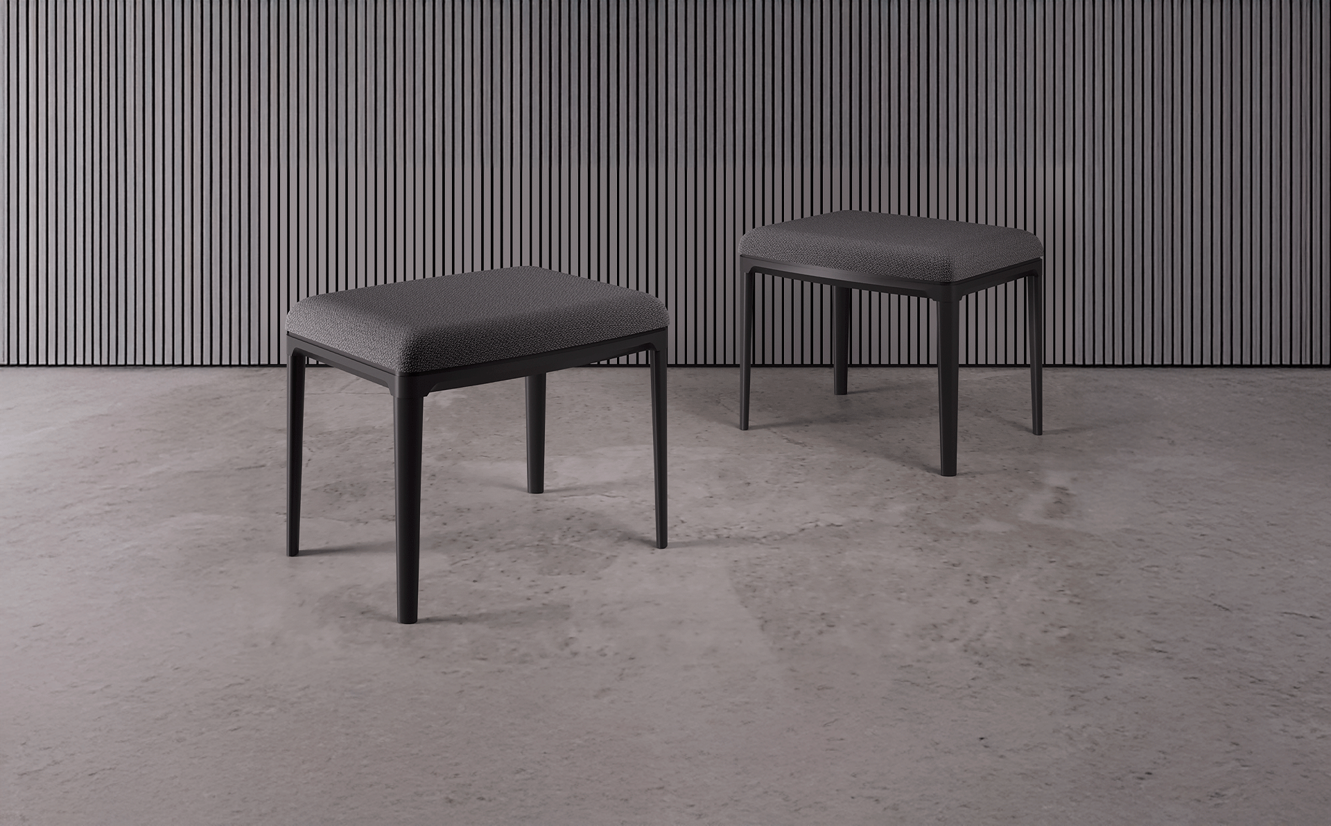 Product image in setting 2