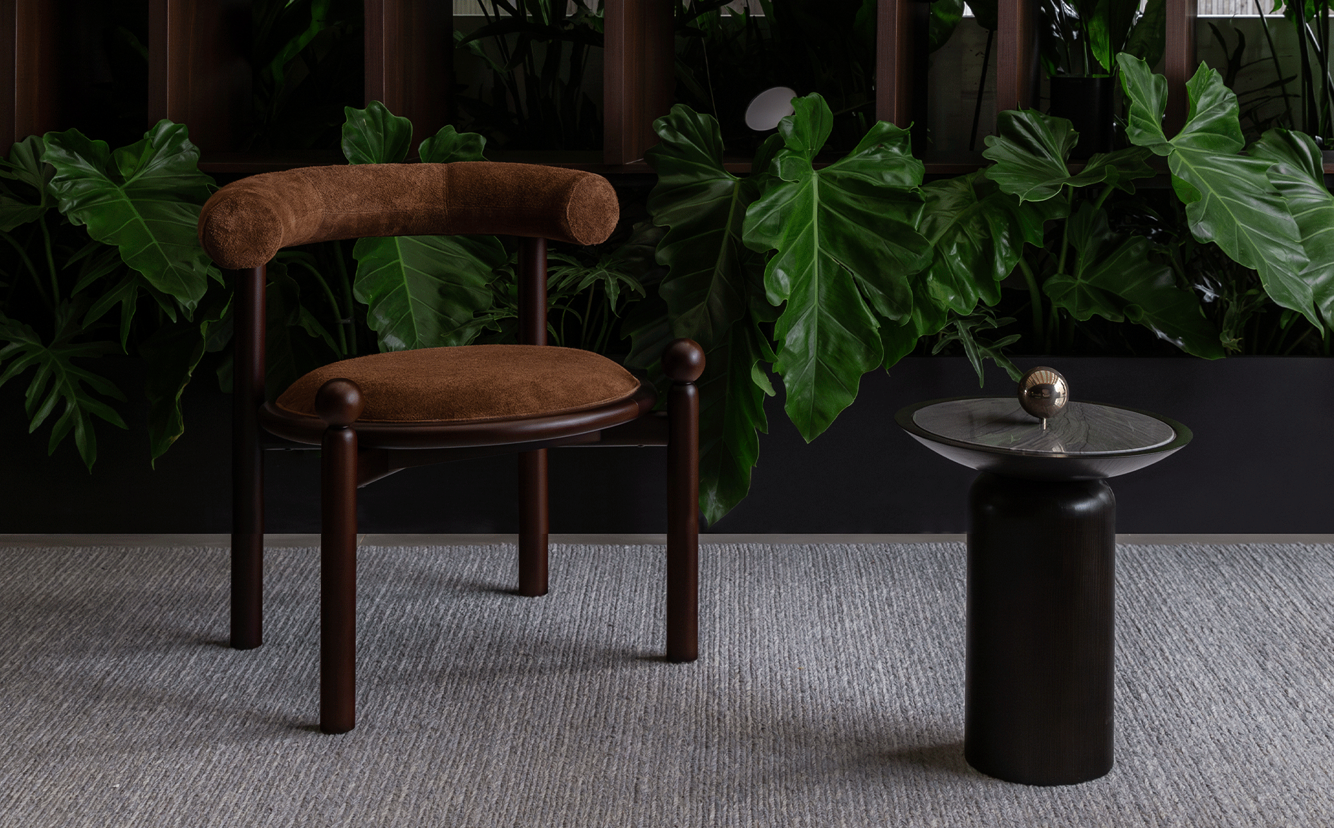 Product image in setting 11