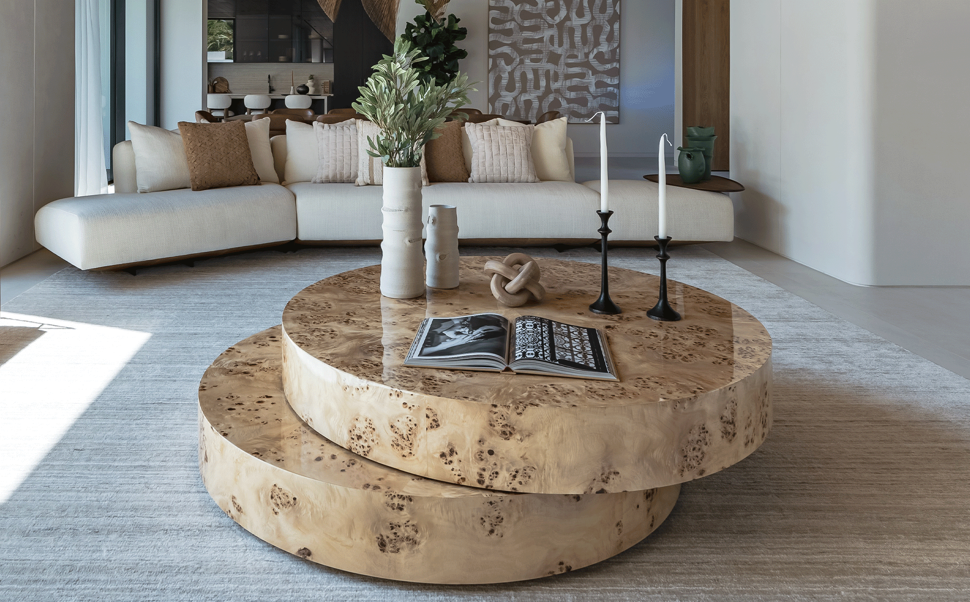 Product image in setting 14