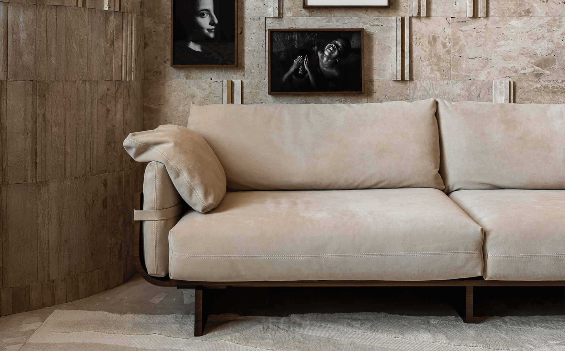 Product image in setting 6